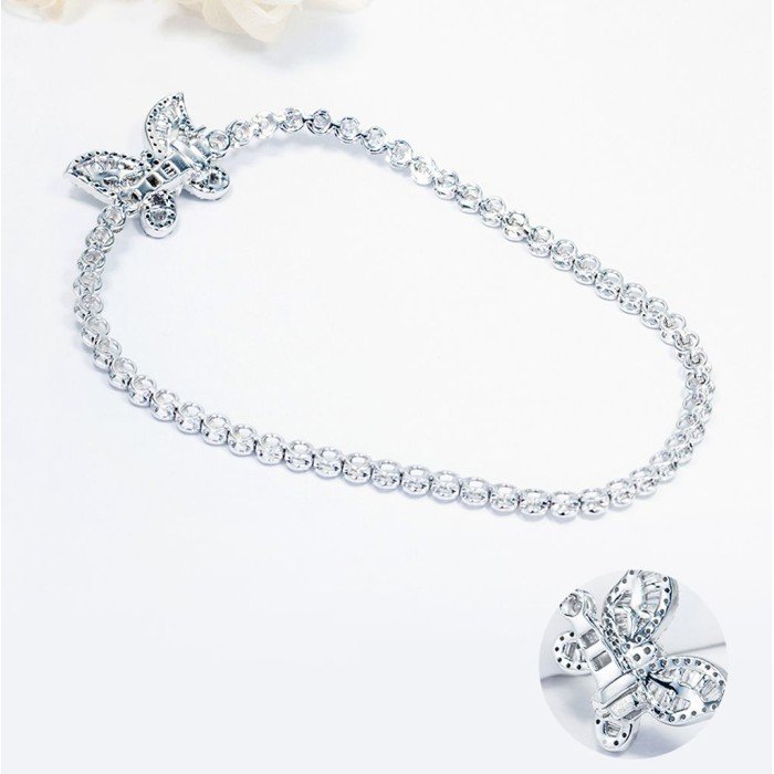 18K金蝴蝶款式鑽石手鍊