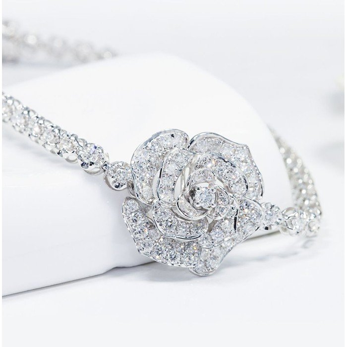 玫瑰花款式1.5克拉鑽石手鍊