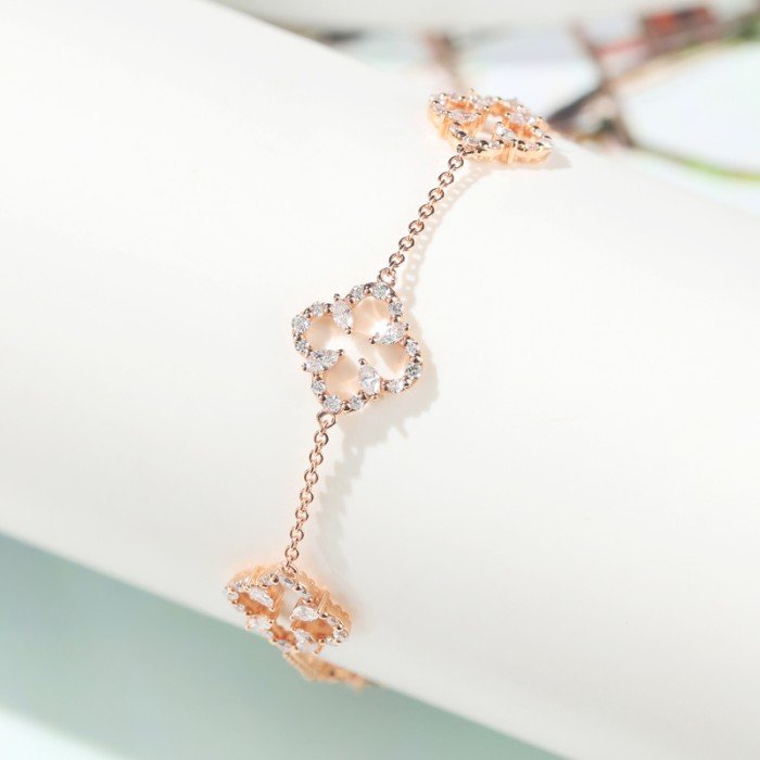 18K金四葉草鑽石手鍊