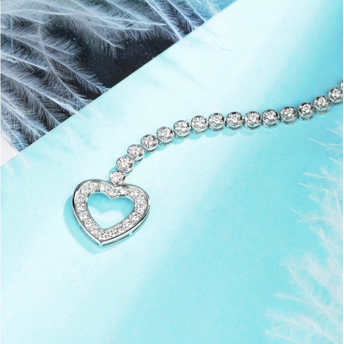 18K金心型鑽石手鍊