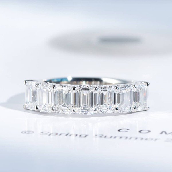 18K金天然鑽石排戒