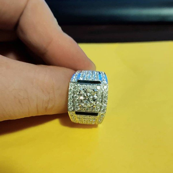 1.56克拉男士豪華鑽戒
