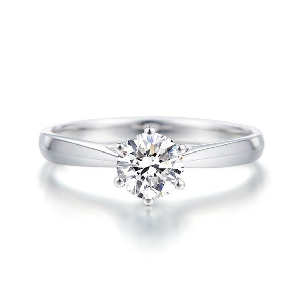 為愛加冕鑽戒：象徵愛情的莊嚴與高貴