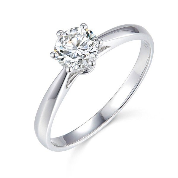 為愛加冕鑽戒：象徵愛情的莊嚴與高貴