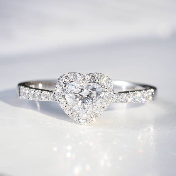 18K金0.5克拉心形鑽戒