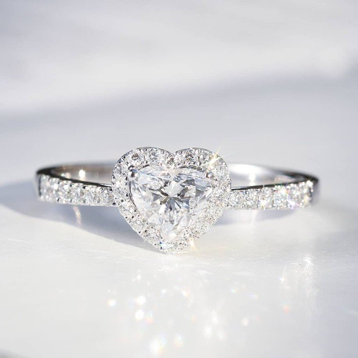 18K金0.5克拉心形鑽戒