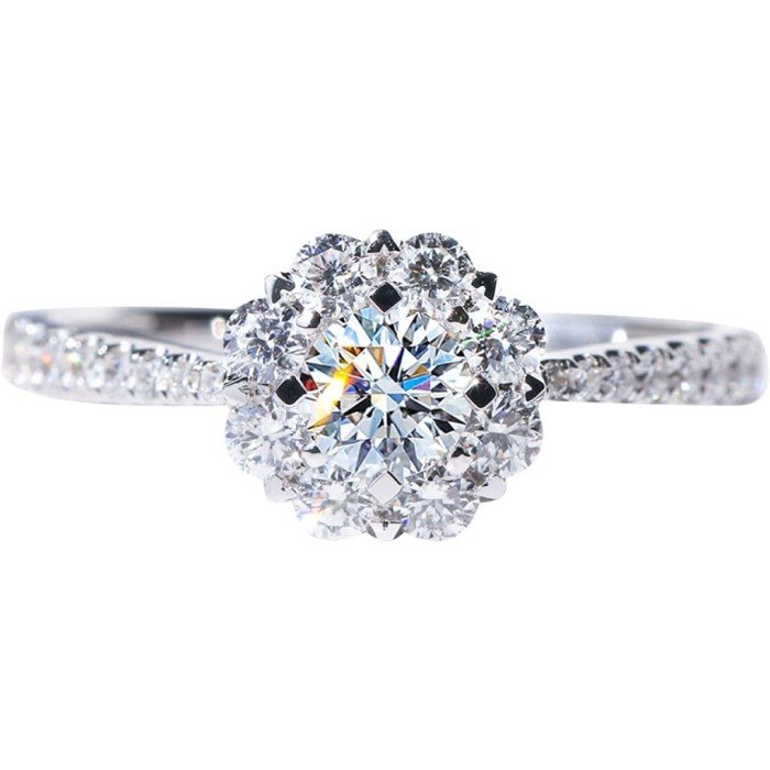 18K金0.55克拉顯大鑽戒