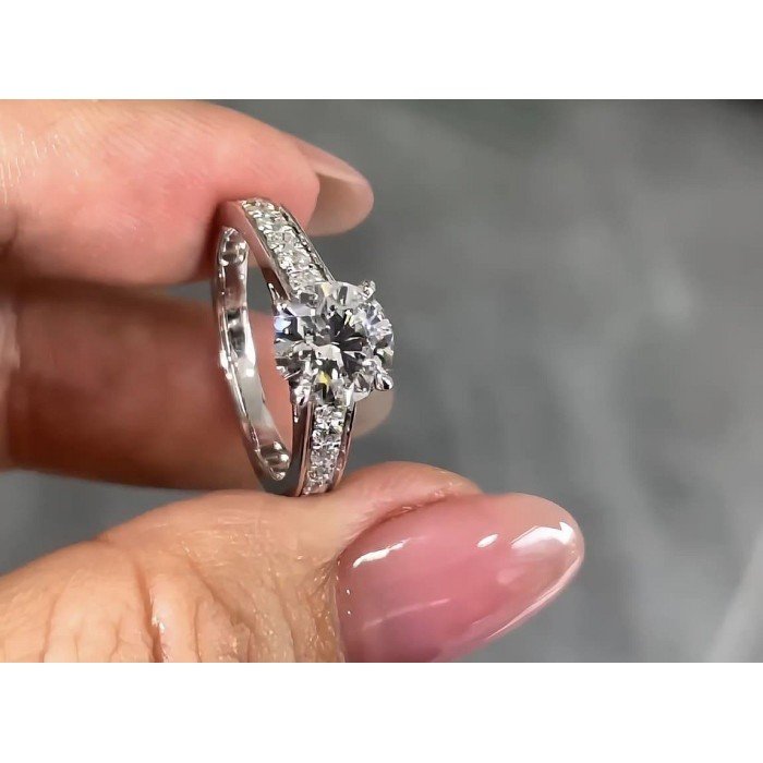 1895系列百年經典款式 - 《IGI》2.0克拉培育鑽戒