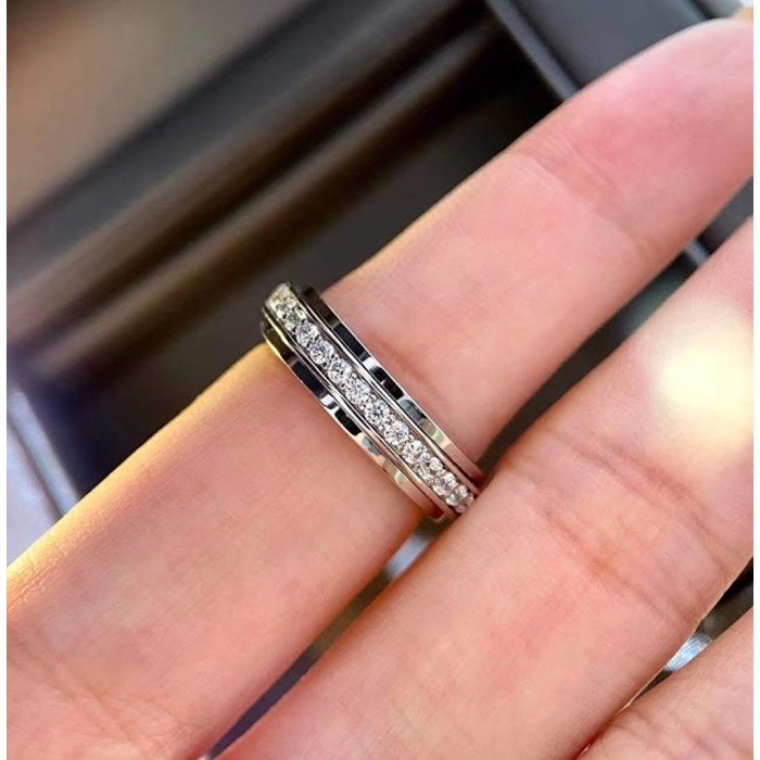 18K金天然鑽石男女對戒