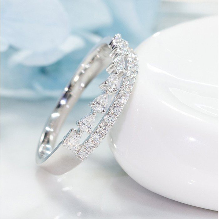 18K金雙排款式鑽戒