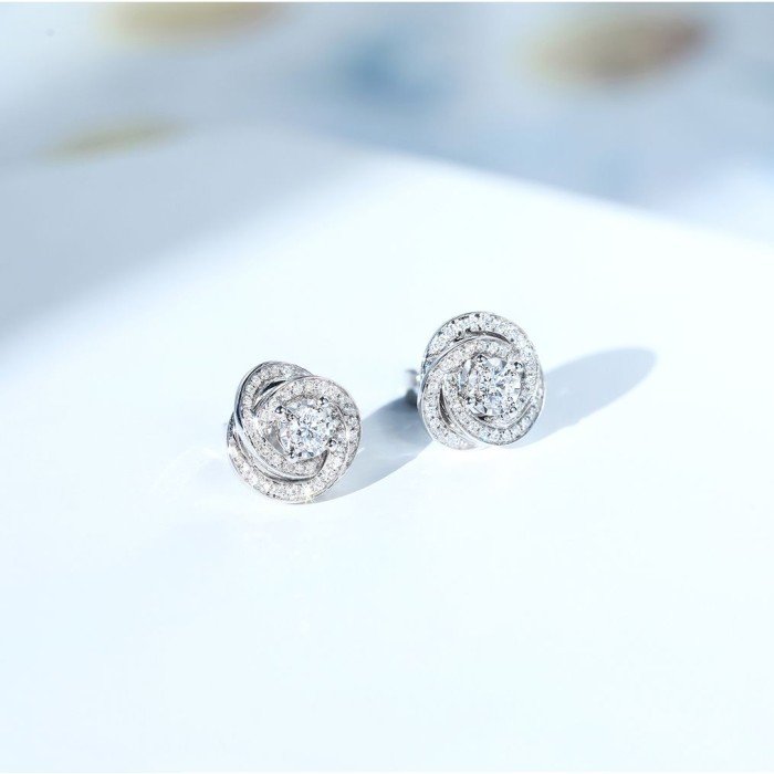 18K金伯爵款鑽石耳環