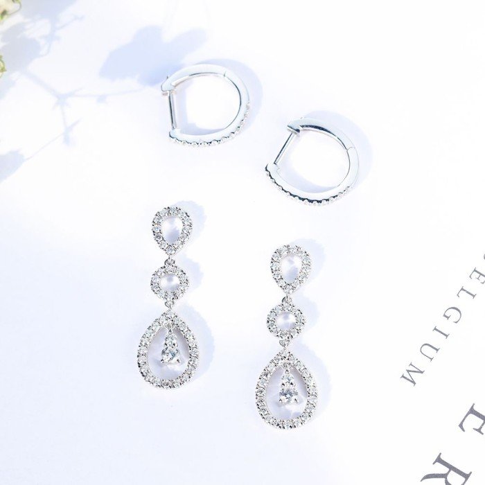 18K金三用鑽石耳環