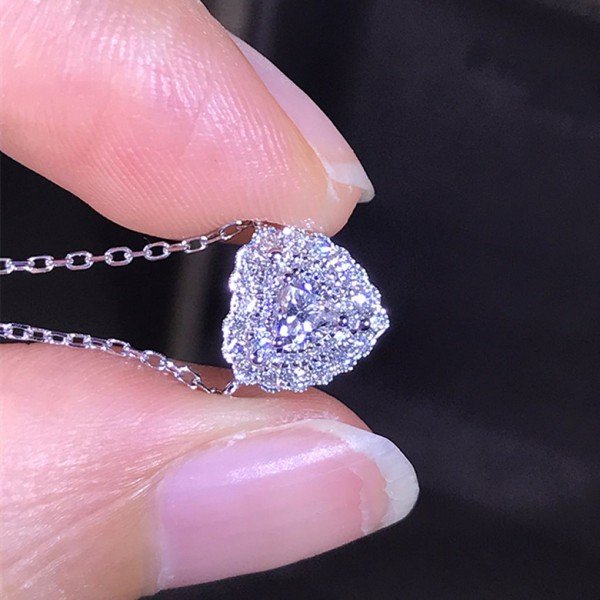 18K金0.338克拉心形鑽石項鍊