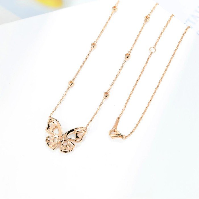 18K金蝴蝶白貝鑽石項鍊