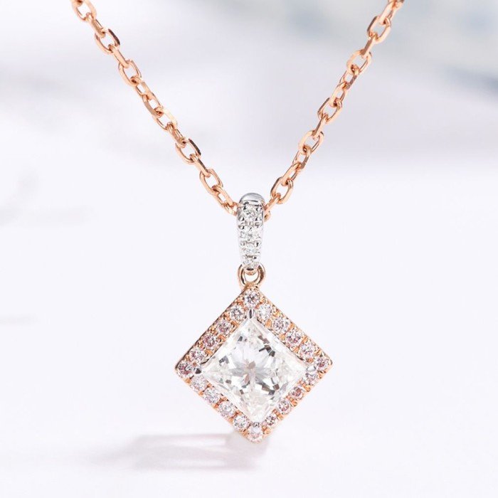 18K玫瑰金天然公主方形鑽石項鍊
