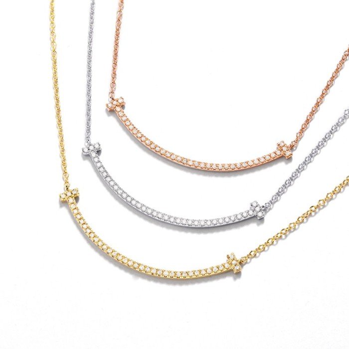 18K金天然微笑鑽石項鍊