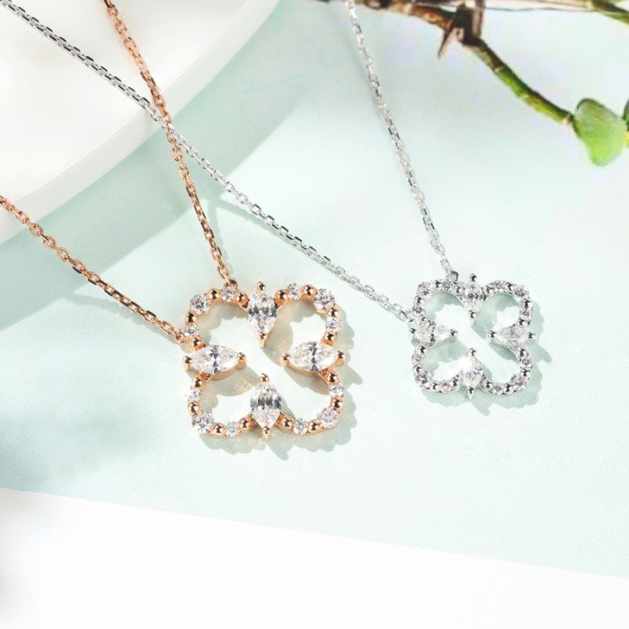 18K金四葉草鑽石項鍊