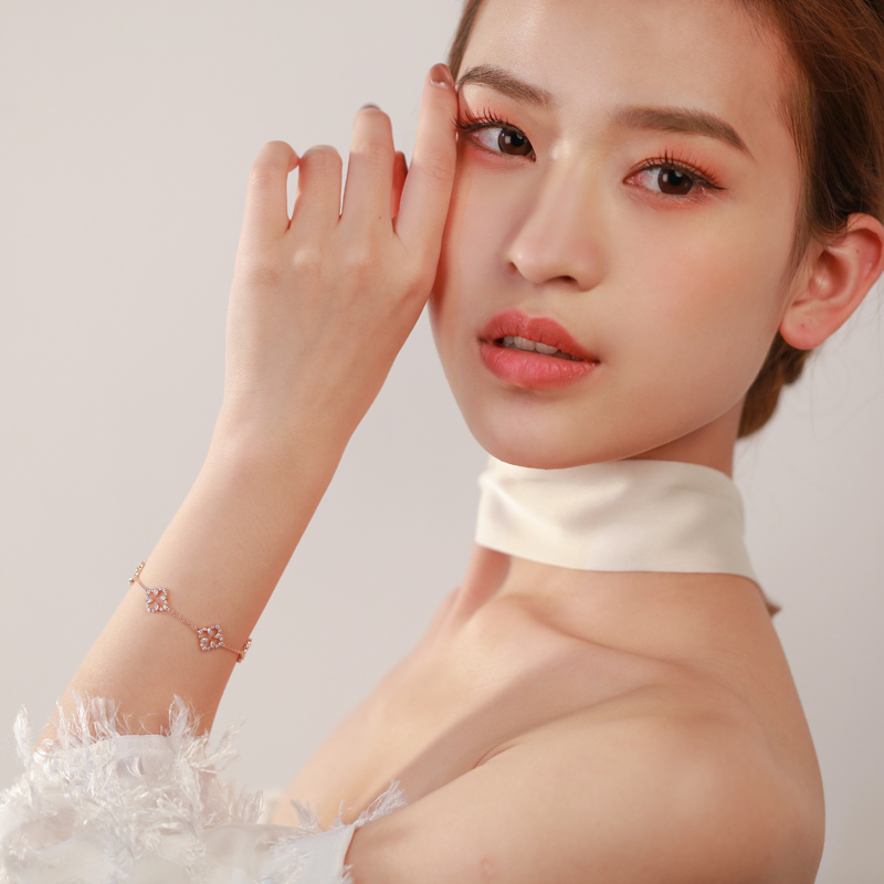 18K金四葉草鑽石手鍊